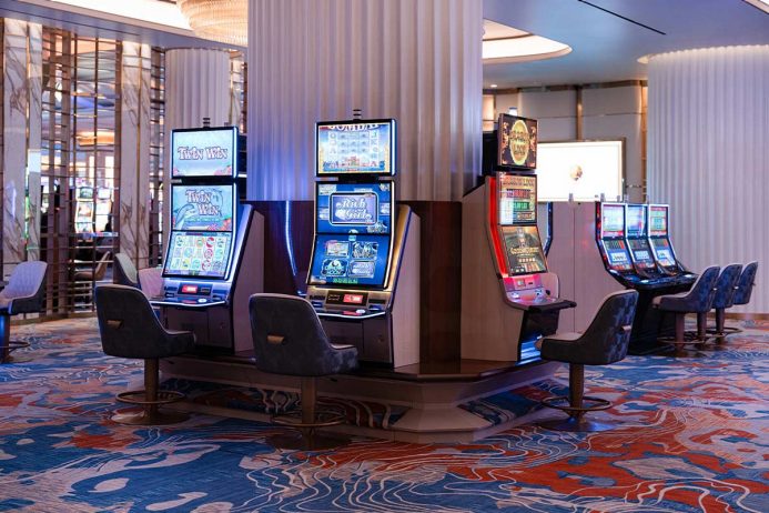 Is It Safe to Use Free Credit Slot Bonuses Online?